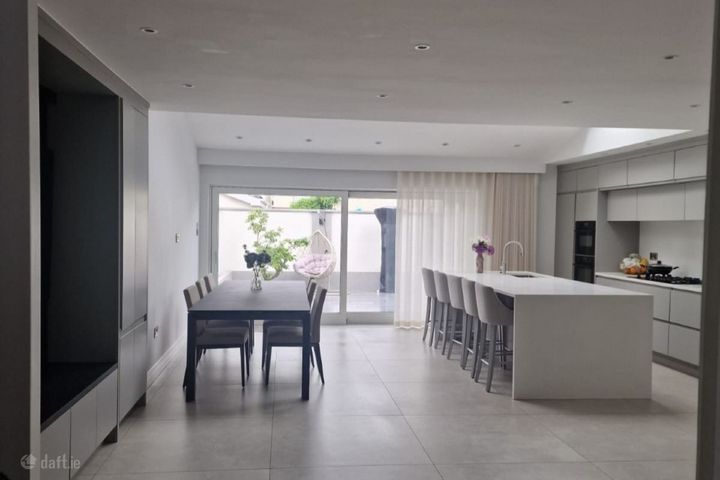 62 Hansfield, Castaheany, Clonee, Dublin 15