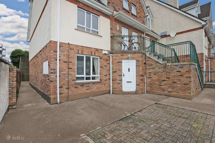 Apartment 14, Heritage Close, Bellefield Gardens, Ennis Road, Co. Limerick, V94P1H2 - Photo 3