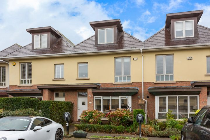 15 Linden Place, Grove Ave, Blackrock, Dublin