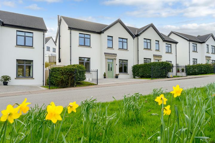 2 Ocean Drive Road, Kinsale Manor, Kinsale, Co. Cork, P17Y012