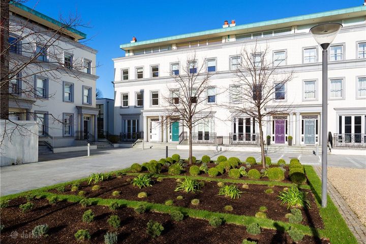 4 Edward Sq, Bloomfield Ave, Dublin, Dublin 4, Dublin