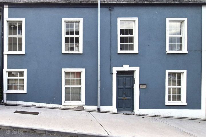 Fergus J. Mulligan & Co., Cavan Street, Cootehill, Co. Cavan, H16N672