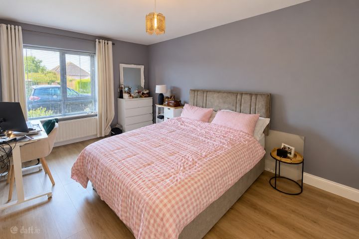 Stationcourt, Dublin 15, Coolmine, Dublin 15