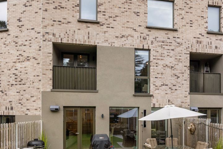 8 Egremont, Church Road, Killiney, Co Dublin, A96A43P