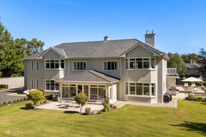 Hazeldene, Falls Road, Shankill, Dublin 18, D18 W3C2