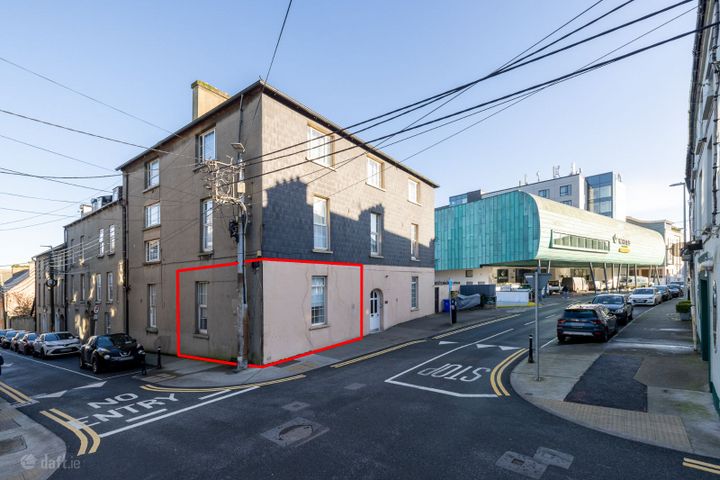 Apartment 2, Pembroke House, Wexford Town, Co. Wexford, Y35CX52