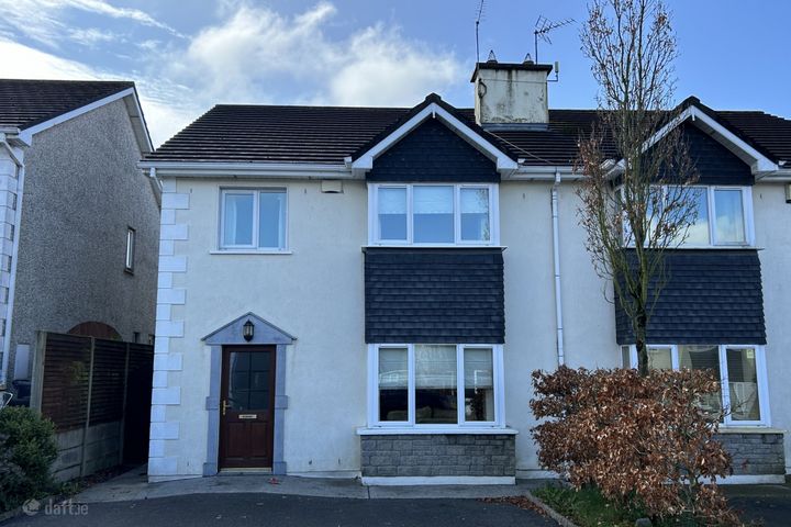 52 Rockwood, Old Road, E25PV25