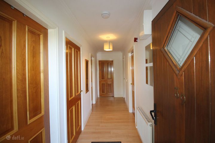 39 The Avenue, Garrane Darra, Wilton, Co. Cork