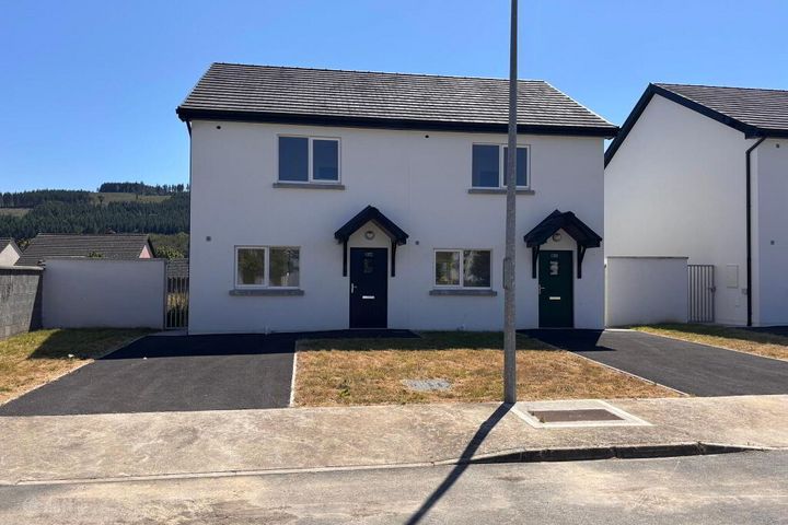 17 Park Road, Ivowen, Kilsheelan, Co. Tipperary, E91P3C3