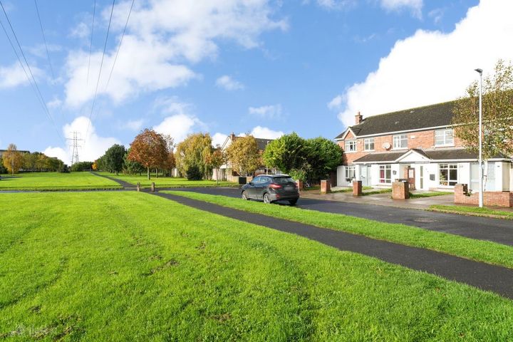 Dublin 15 Near Clonsilla Train Station , Clonsilla, Dublin 15