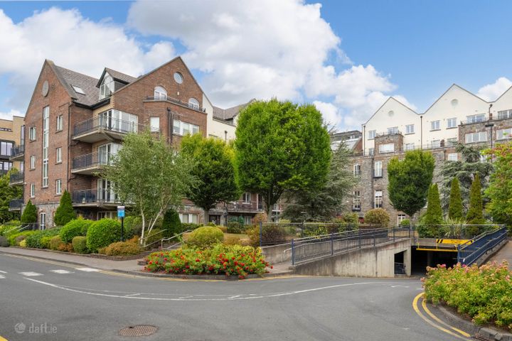 22 Gracepark Manor, Drumcondra, Dublin 9, D09A072