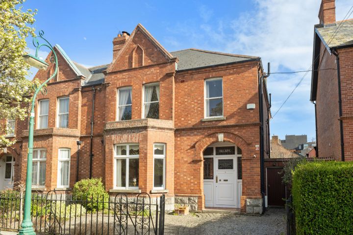Kilcarne, 9 Ailesbury Park, Ballsbridge, Dublin 4, D04K1C8