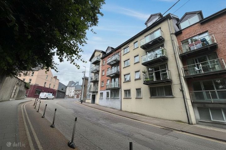 Apartment 9, Knapp's Square Apartments, Cork City Centre, Co. Cork, T23R9KC