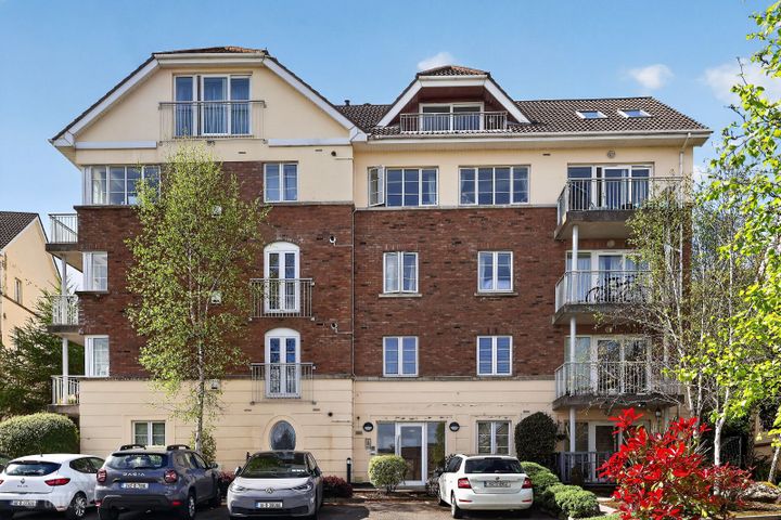 Glen Court, Stepaside, Dublin 18