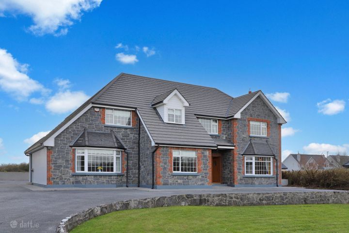 Carmen House, Gortaroe, Ballinderreen, Co. Galway, H91WC3Y