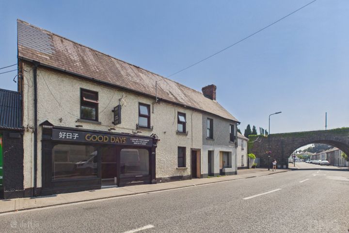 River Street, Clara, Co. Offaly, R35HH39