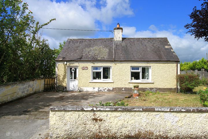 Rose Cottage, 1 Woodlands, Castledermot, Co Kildare, R14NA44