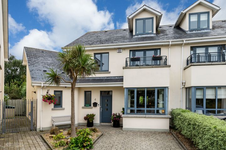 4 Corr Castle, Howth Road, Howth, Co. Dublin, D13X821