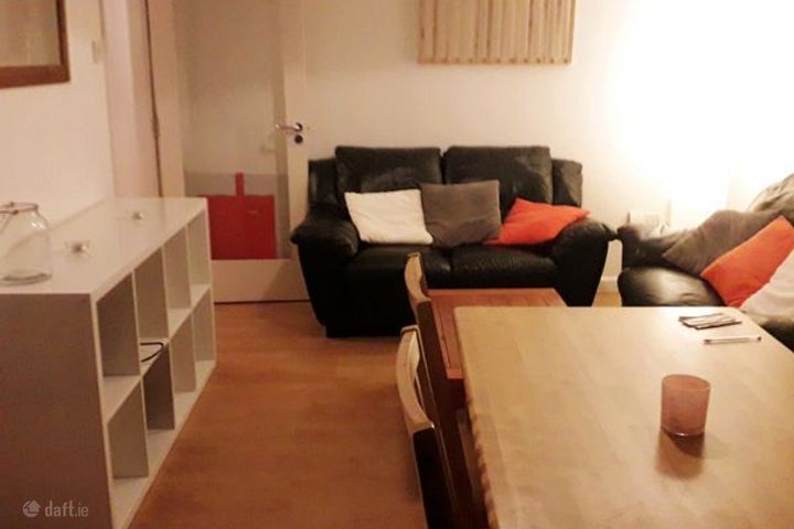 6 Hill Lane, Coppinger Court, Pope's Quay, Cork City Centre