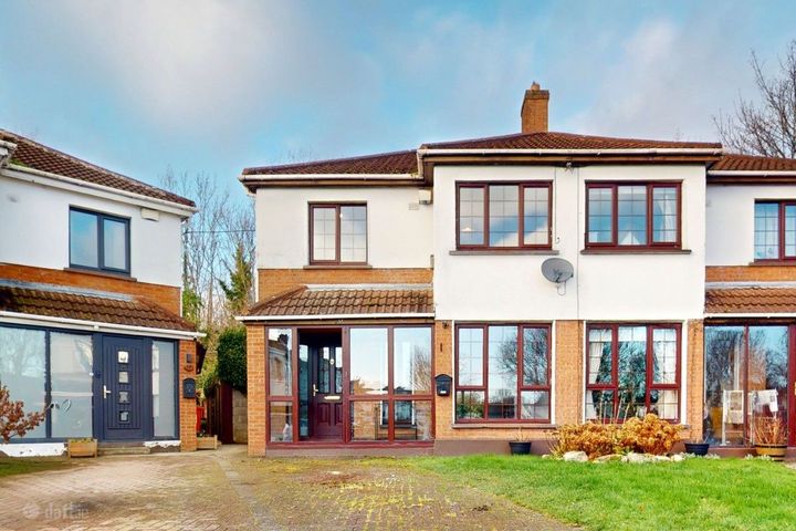 18 Hermitage Valley, Lucan, Co. Dublin, K78X048