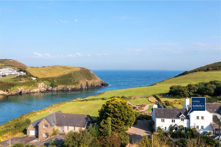 Coastguard Lodge, Britfieldstown, Robert's Cove, Cork, P17E627