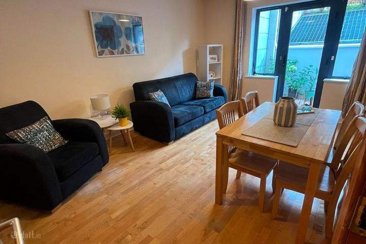 Parkgate Place, Kilmainham, Dublin 8