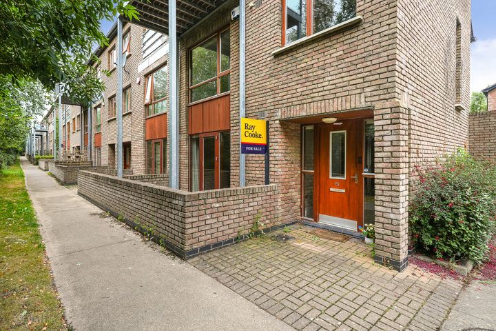 61 Hunters Green, Ballycullen, Dublin 24