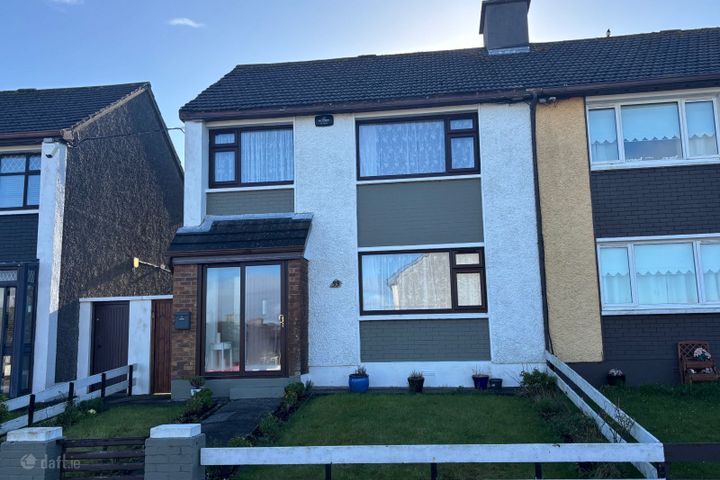 33 Saint James Crescent, Mervue, Co. Galway, H91H0FR