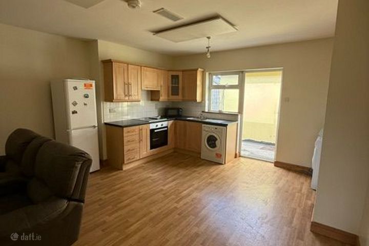 2 The Dales, Main Street, Castledermot, Castledermot, Co. Kildare
