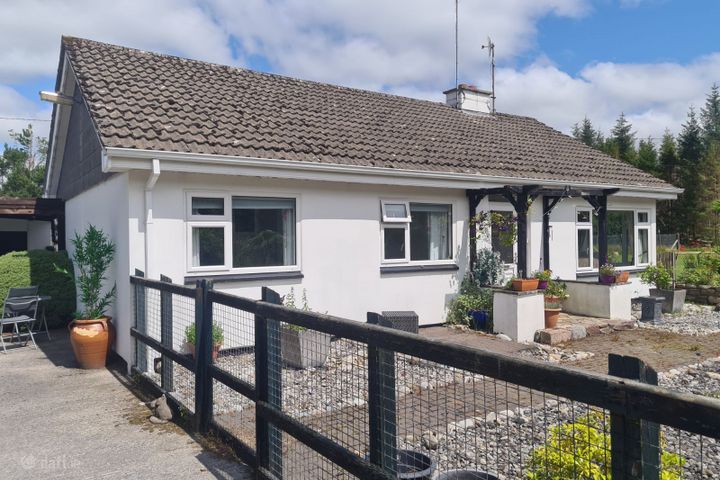 Flughany, Doocastle, Co. Mayo, F56TY43