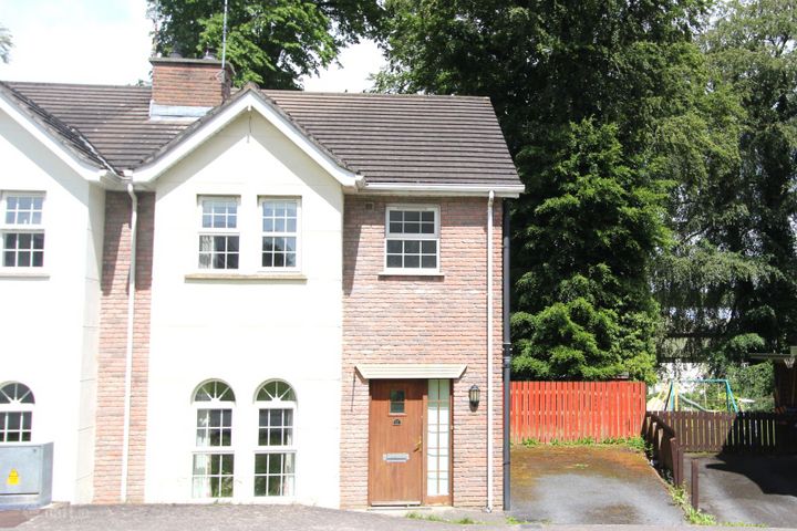 11 Montfort, Monaghan, Co. Monaghan, H18K023