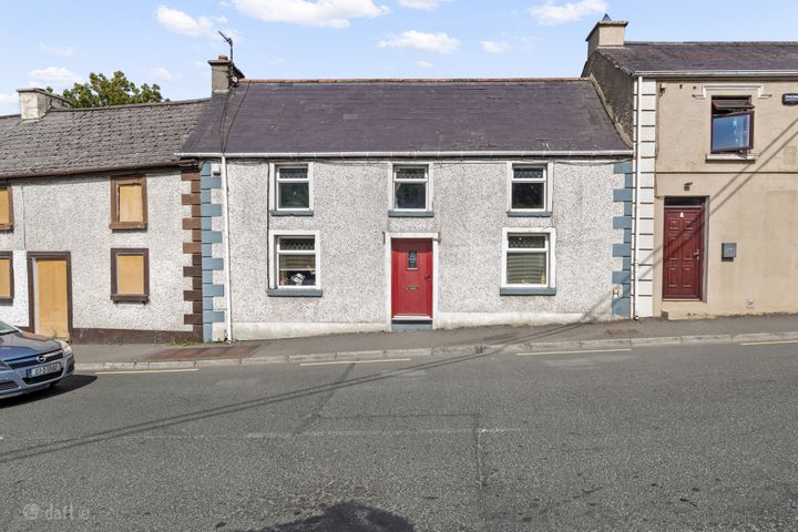 Bridge Street, Hacketstown, Co. Carlow, R93KV25