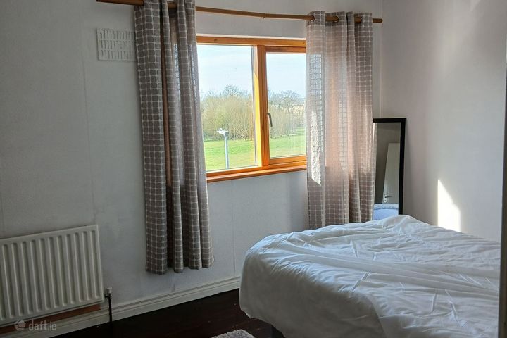 89 Sruthán Mhuirlinne, Ballybane, Galway, Merlin, Co. Galway