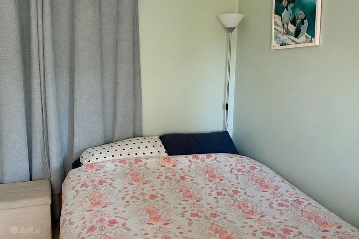 9 Castle Meadows, Skehard Road, Cork, Mahon, Co. Cork