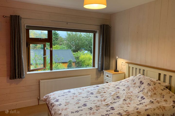  Barton Road East,Dublin 14, Ballinteer, Dublin 14