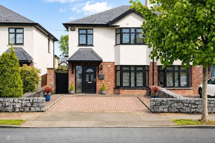 70 Ard Grainne, Dublin Road, Moate, Co. Westmeath, N37HX84