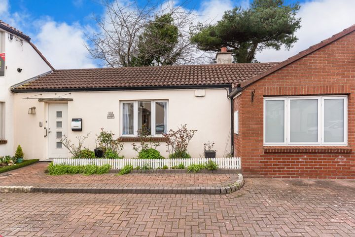 31 Park Court, Sandymount, Dublin 4, D04NW44