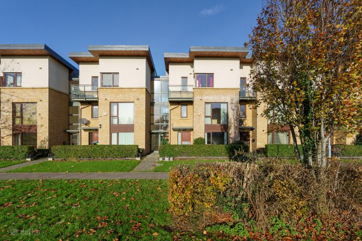 12 Castlegate Park, Adamstown, Co.Dublin, K78RK73