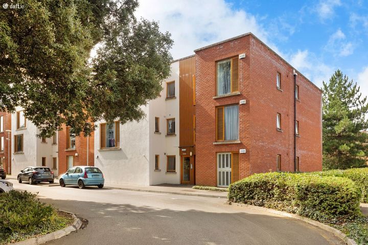 Apartment 30, Fort Ostman, Old County Road, Crumlin, Dublin 12