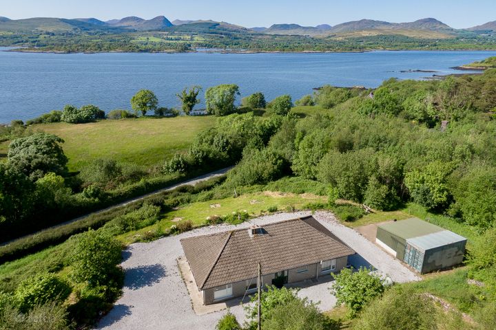 Dawros, Kenmare, Co. Kerry, V93Y3Y8