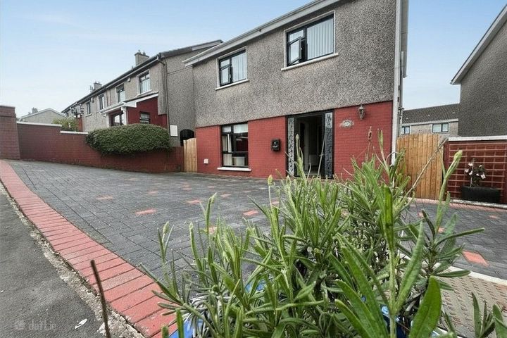 Casa, 21 Hillview Drive, Onslow Gardens, Blackpool, Co. Cork, T23F2C8