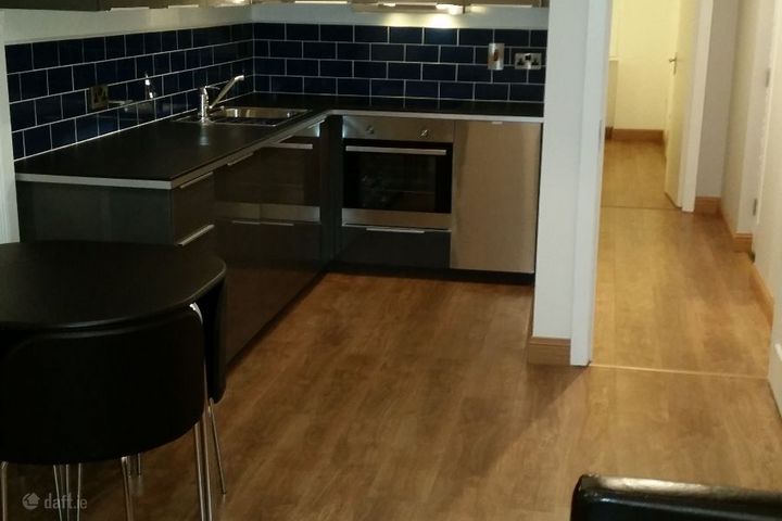 Leonards Court, Clanbrassil St, Dublin 8