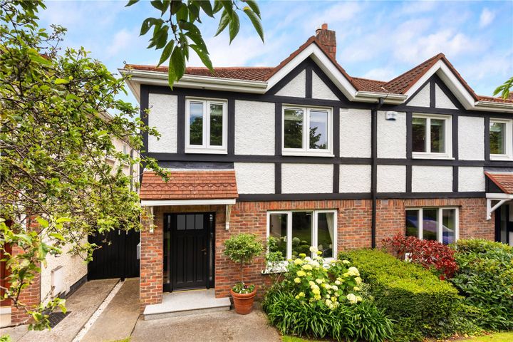 76 Fosterbrook, Stillorgan Rd, Dublin, Dublin