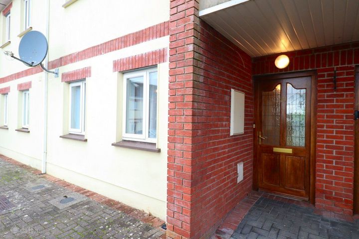 27 Ardfrail Court, Oldcastle, Co. Meath, A82NN80
