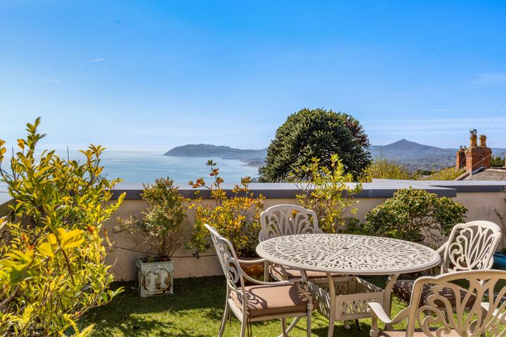 The Penthouse, No.4 Killiney Hill Plaza, Killiney, Co Dublin, A96XR62