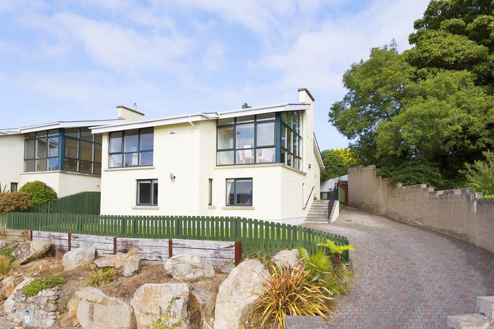 5 Carraig Grennane, Killiney Ave, Killiney, Dublin