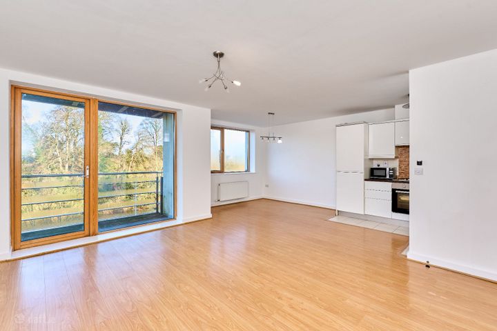 86 Academy Square, Academy Street, Navan, Co. Meath, C15WN59