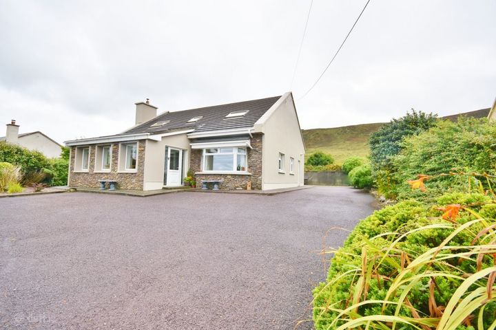 Ballyferriter West, Co. Kerry, Ballyferriter, Co. Kerry, V92Y0F8