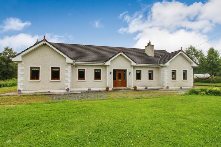 Aughavas Village, Aughavas, Co. Leitrim, H12X065