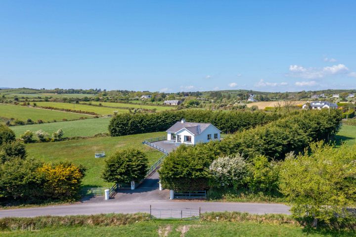 Knocknaraha, Church Cross, Skibbereen, Co. Cork, P81DD82